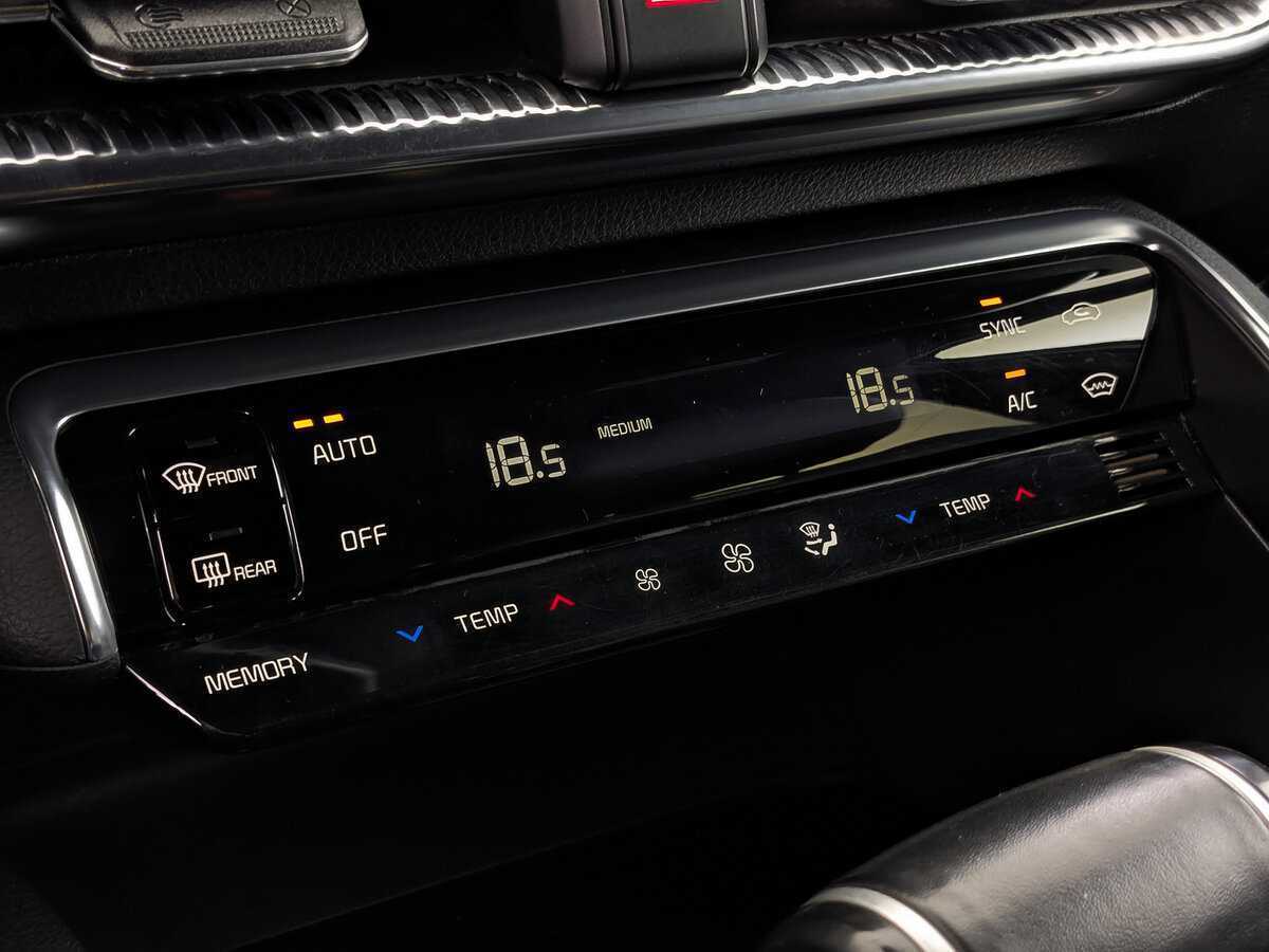 Kia K5 с пробегом — 2022 год. Фото: #18