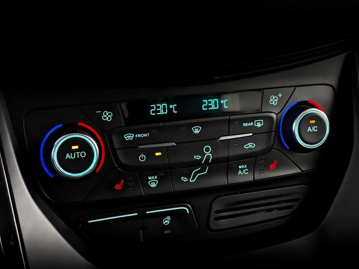 Ford Kuga с пробегом — 2018 год. Фото: #24