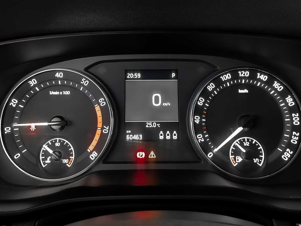 Skoda Octavia с пробегом — 2021 год. Фото: #15