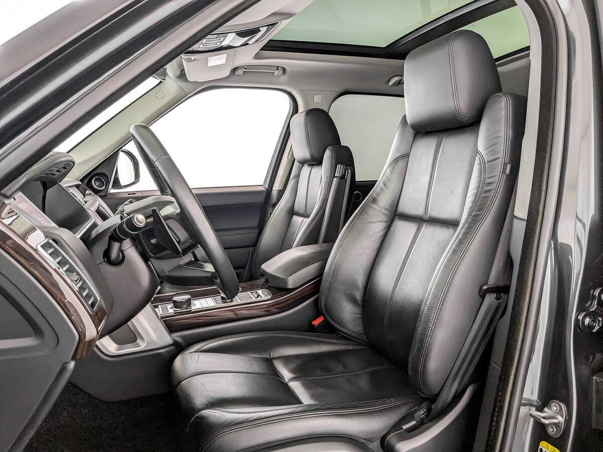 Land Rover Range Rover с пробегом — 2017 год. Фото: #19