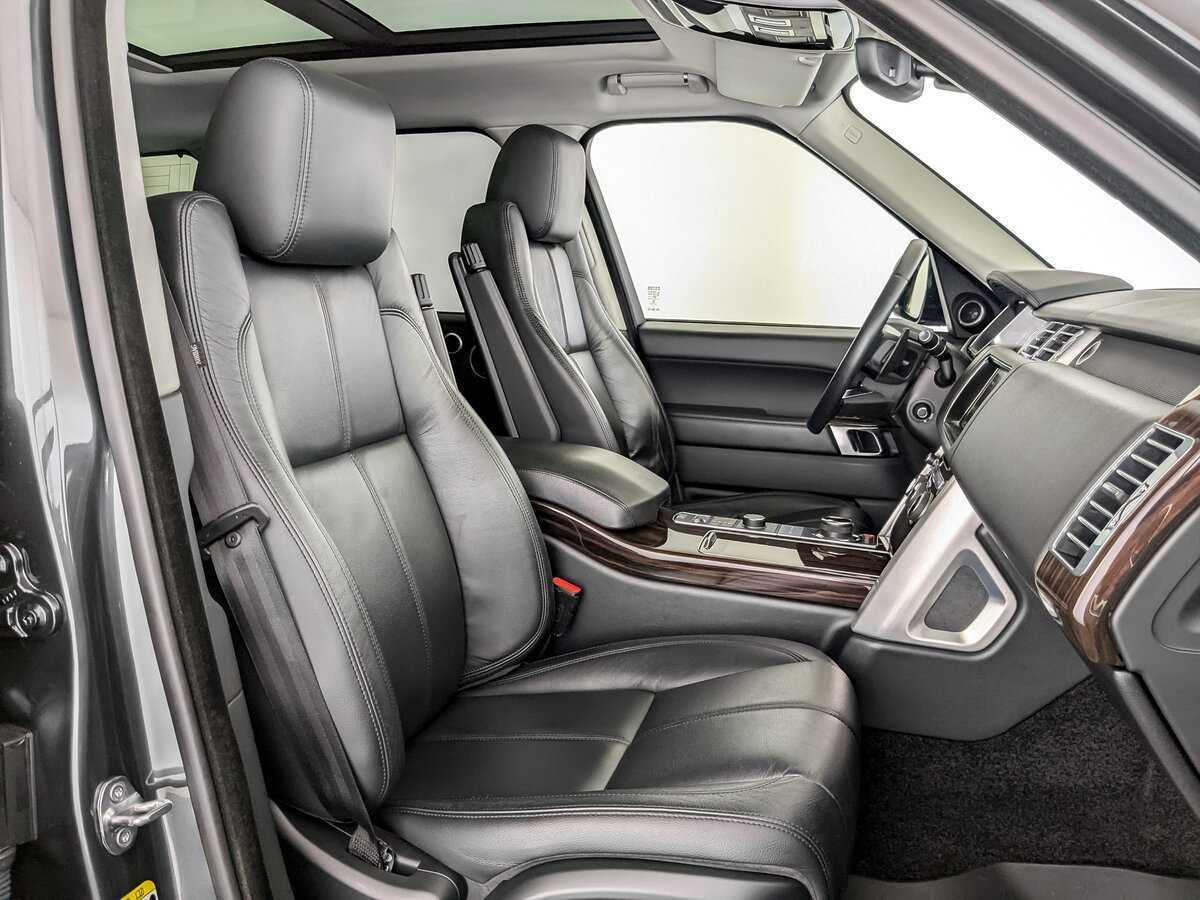 Land Rover Range Rover с пробегом — 2017 год. Фото: #22