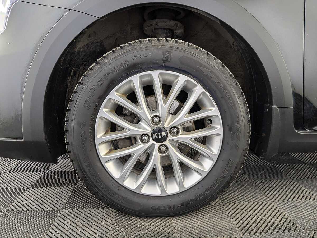 Kia Rio с пробегом — 2021 год. Фото: #17