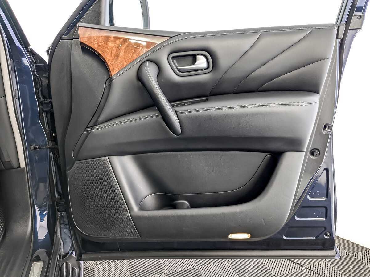 Infiniti QX80 с пробегом — 2017 год. Фото: #24