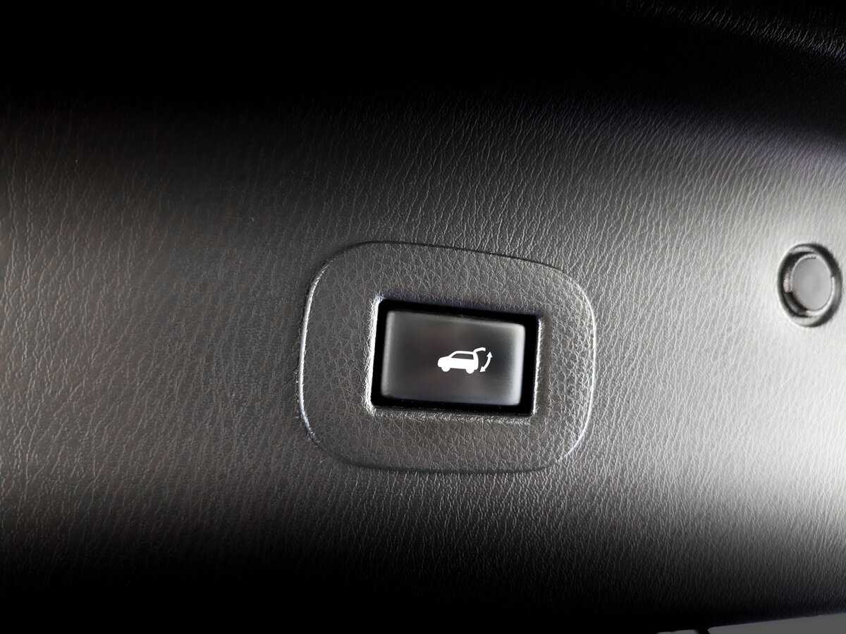 Infiniti QX80 с пробегом — 2017 год. Фото: #25