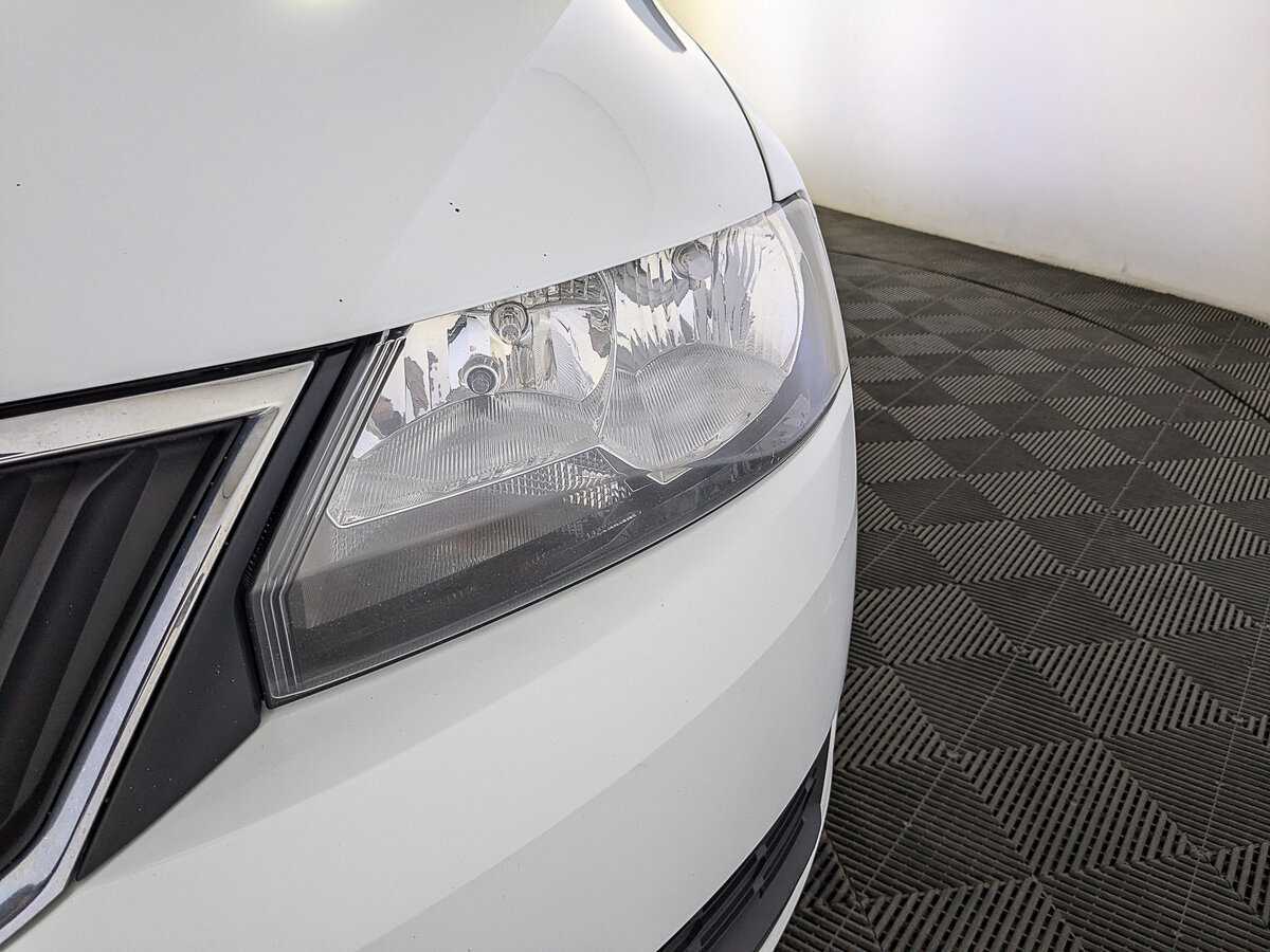 Skoda Rapid с пробегом — 2019 год. Фото: #10