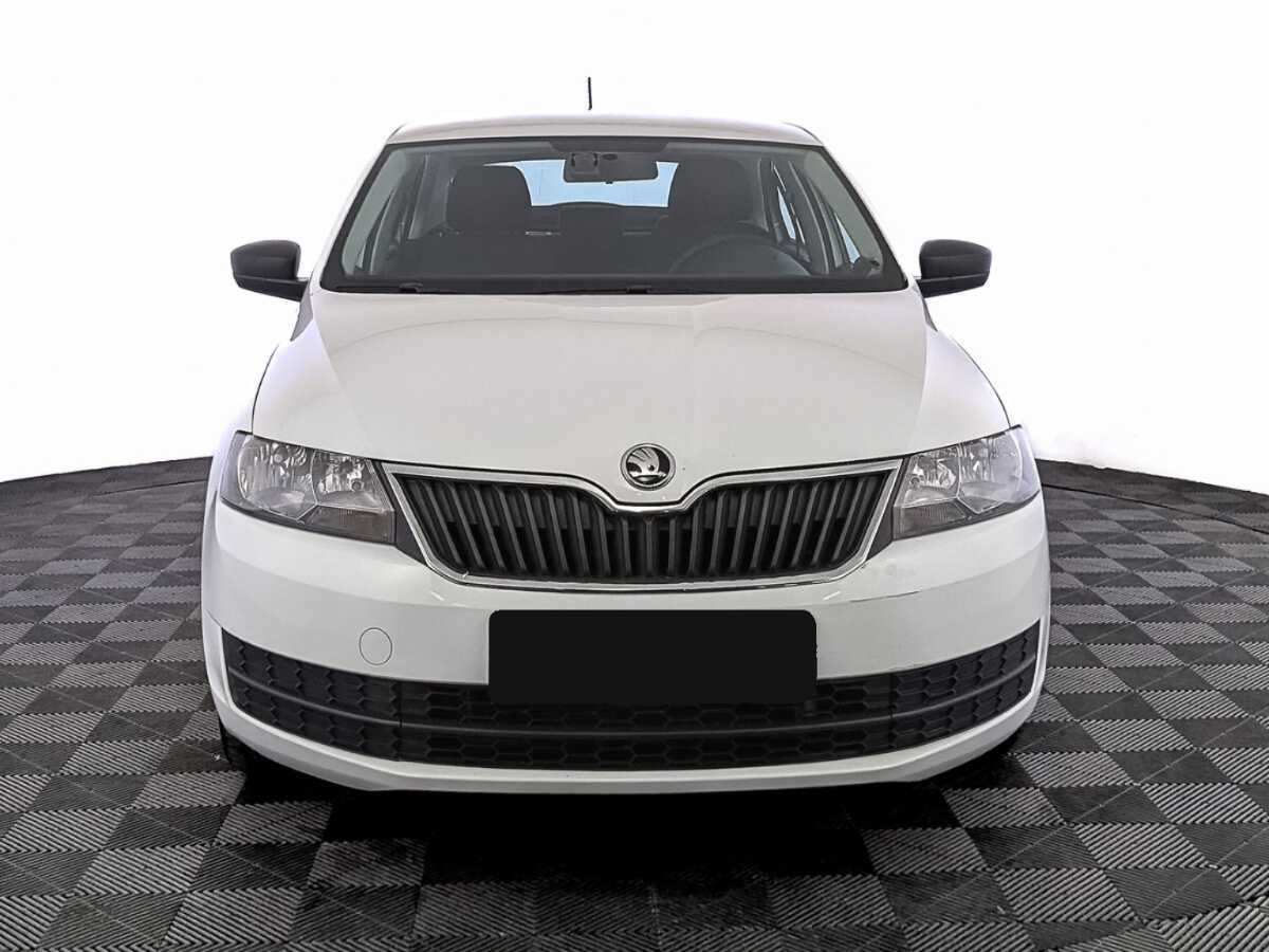 Skoda Rapid с пробегом — 2017 год. Фото: #1