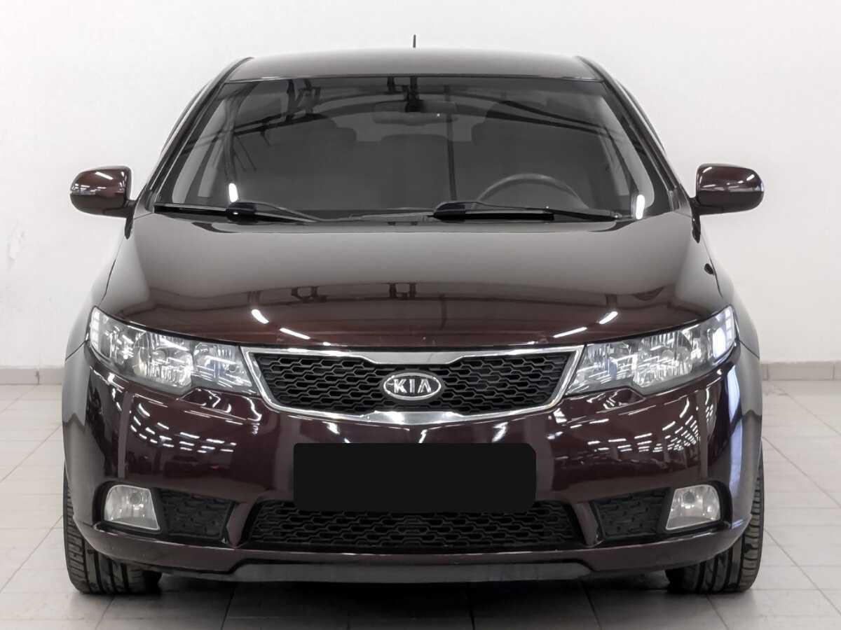 Kia Cerato с пробегом — 2011 год. Фото: #1