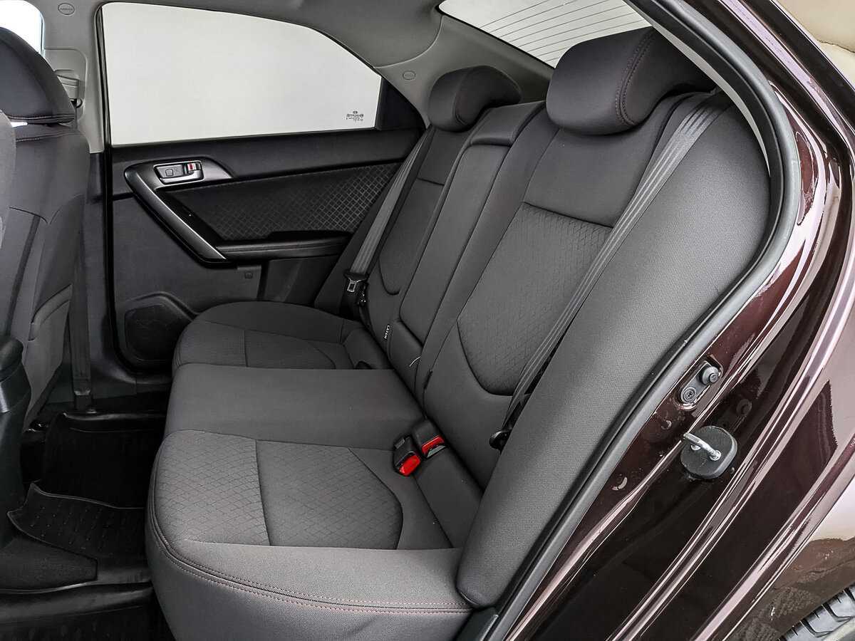 Kia Cerato с пробегом — 2011 год. Фото: #11