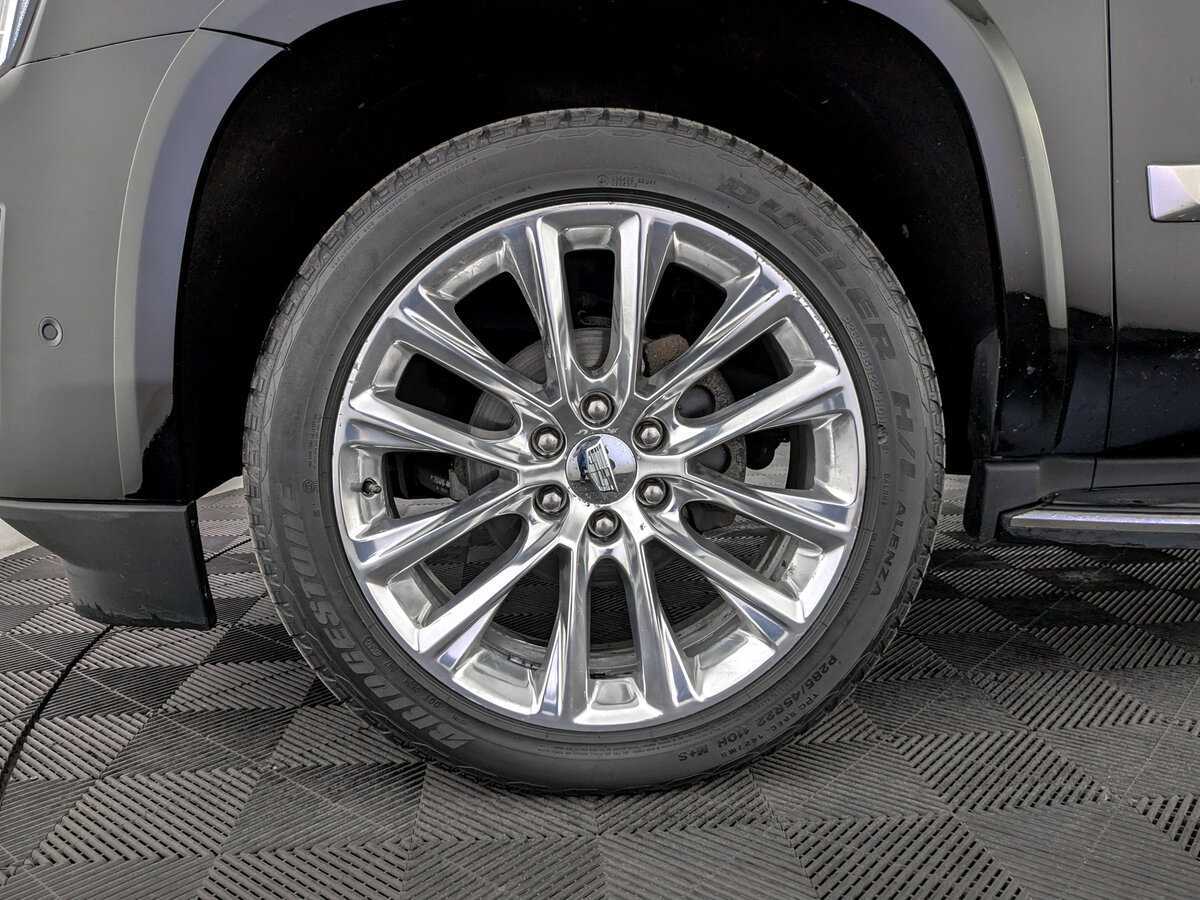Cadillac Escalade с пробегом — 2020 год. Фото: #17