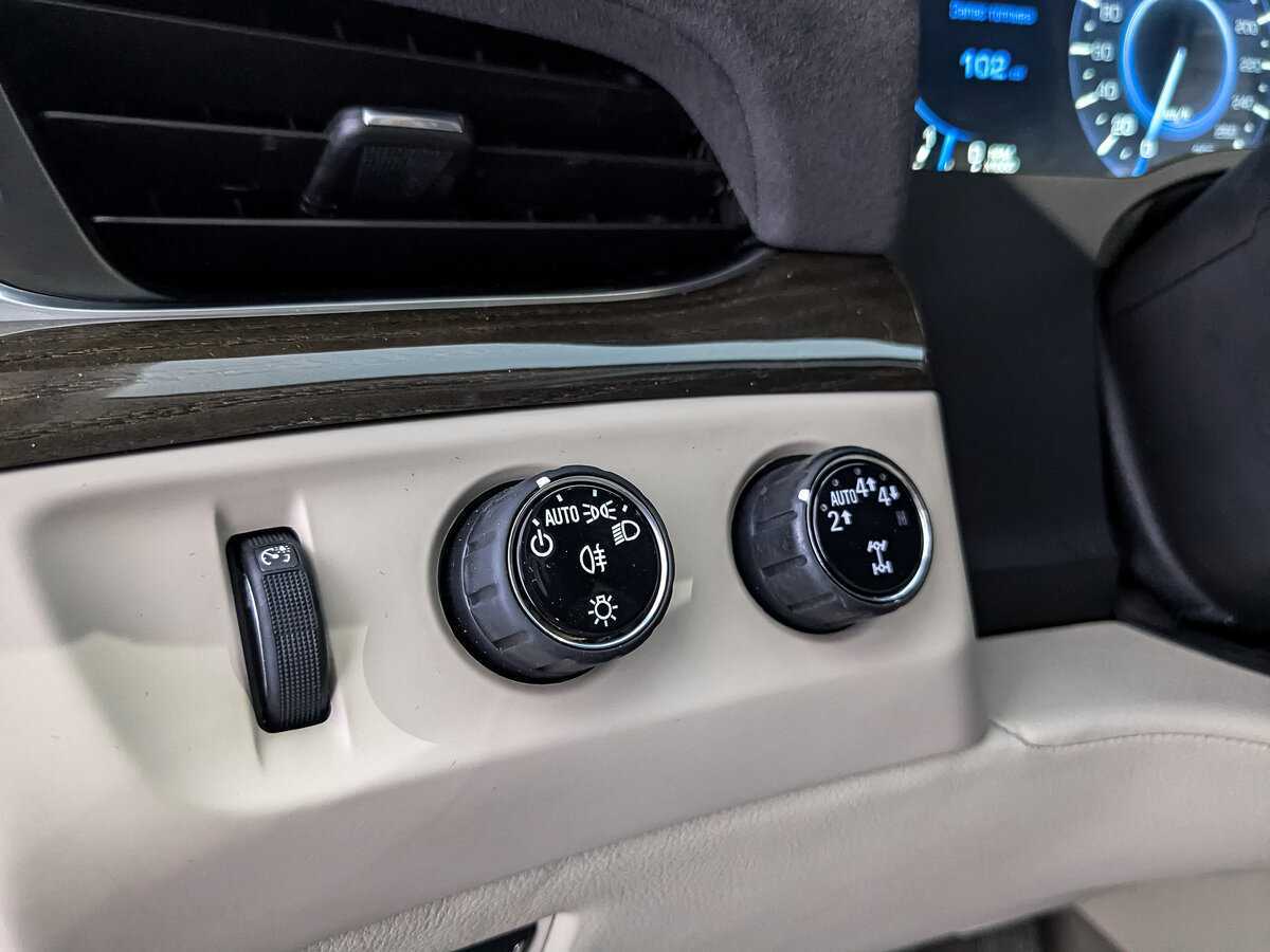 Cadillac Escalade с пробегом — 2020 год. Фото: #27