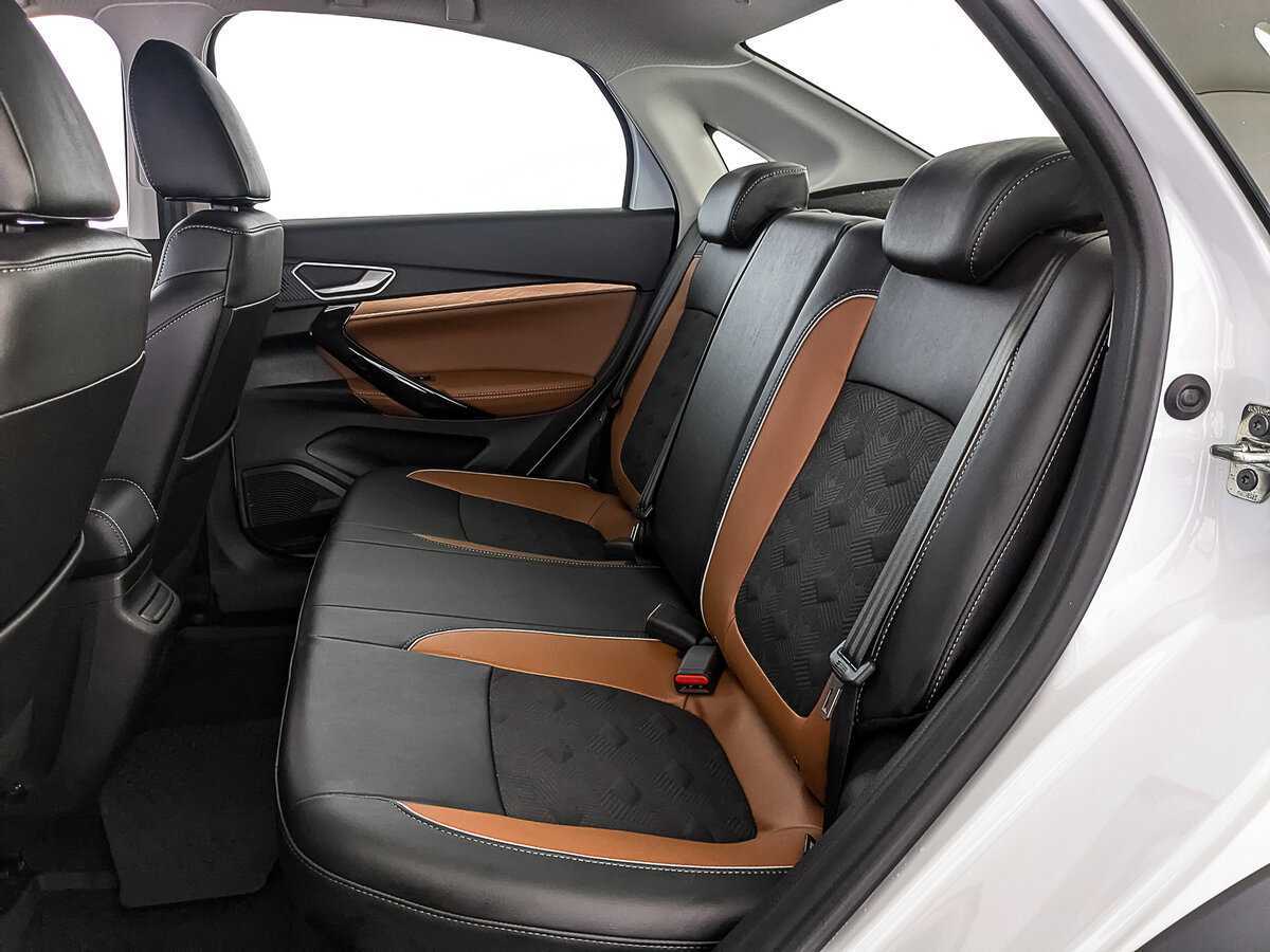 Lada (ВАЗ) Vesta с пробегом — 2024 год. Фото: #17