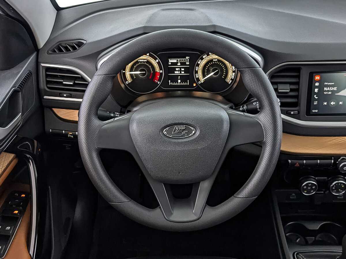 Lada (ВАЗ) Vesta с пробегом — 2024 год. Фото: #21