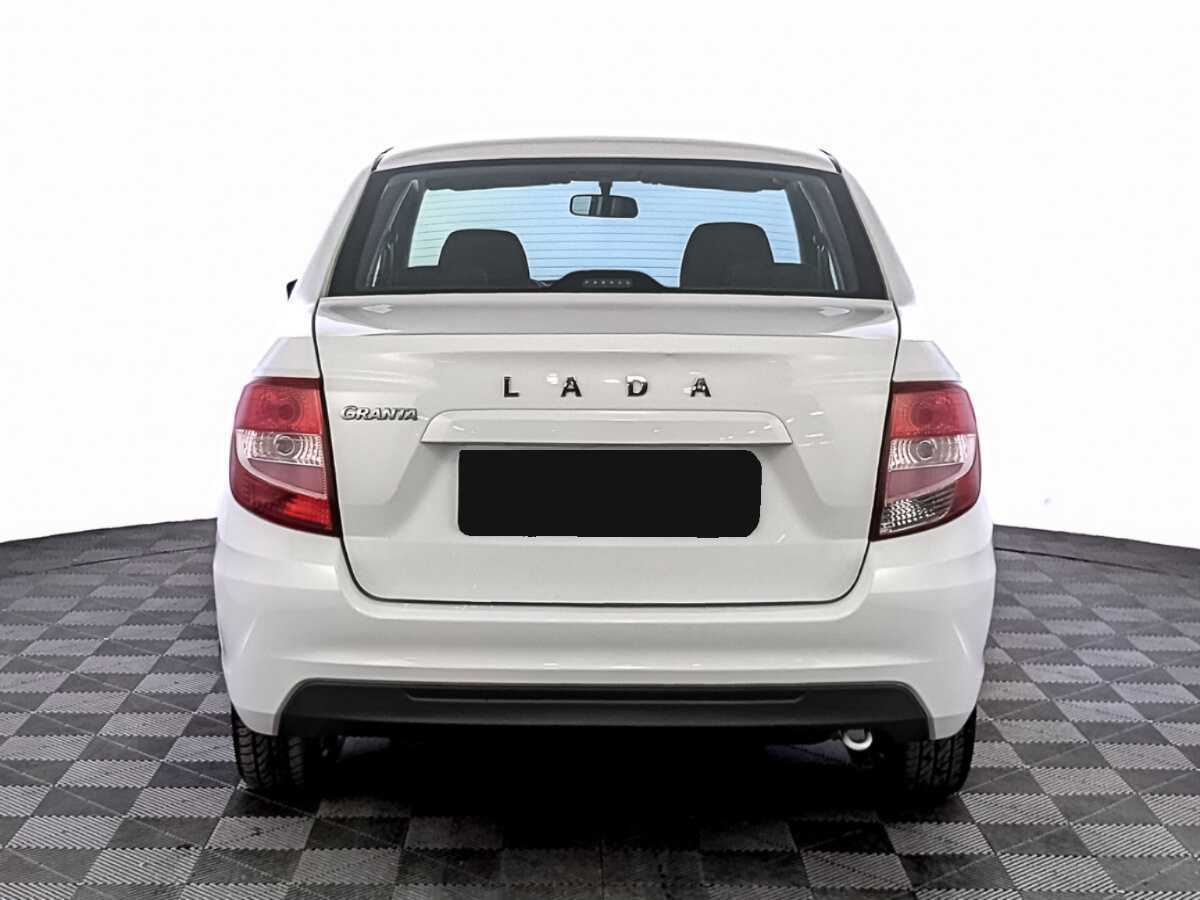 Lada (ВАЗ) Granta с пробегом — 2022 год. Фото: #5