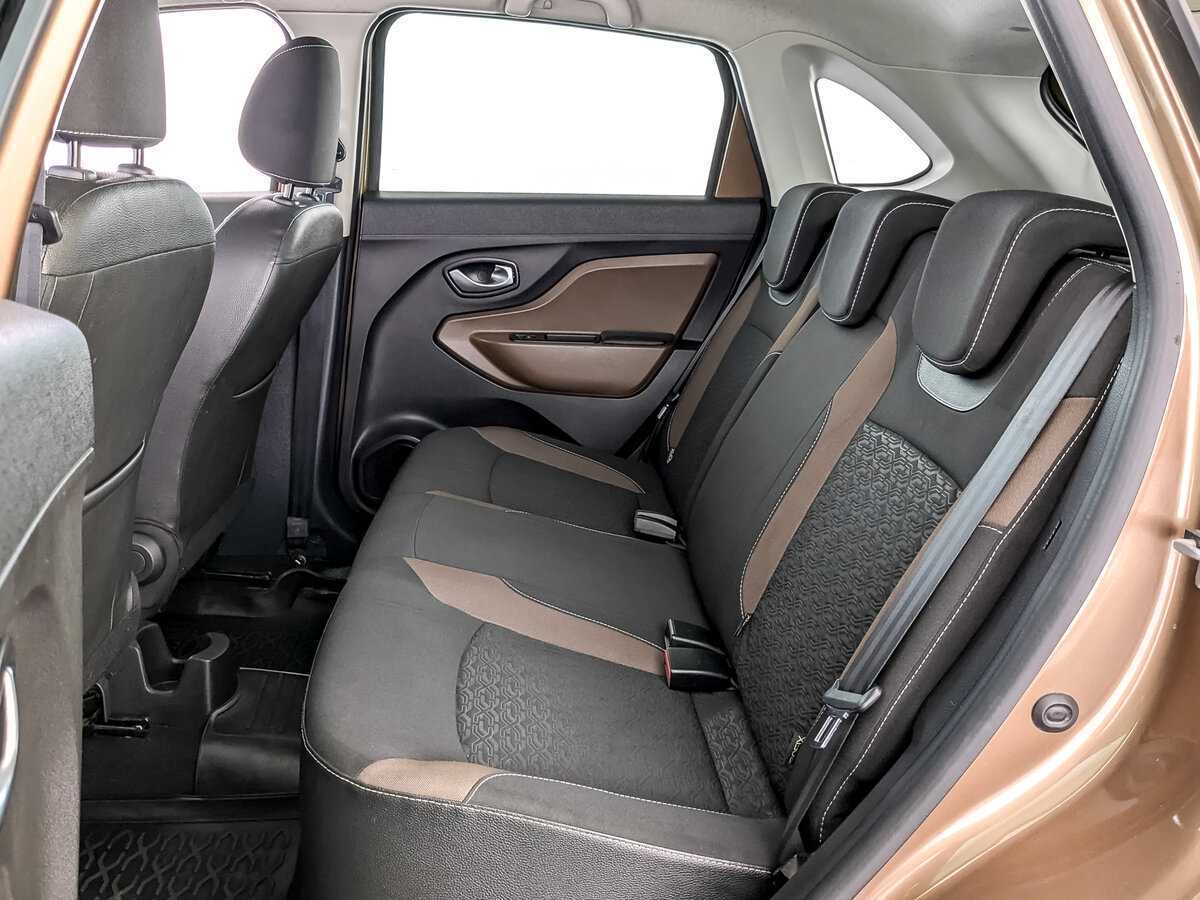 Lada (ВАЗ) XRAY с пробегом — 2017 год. Фото: #11