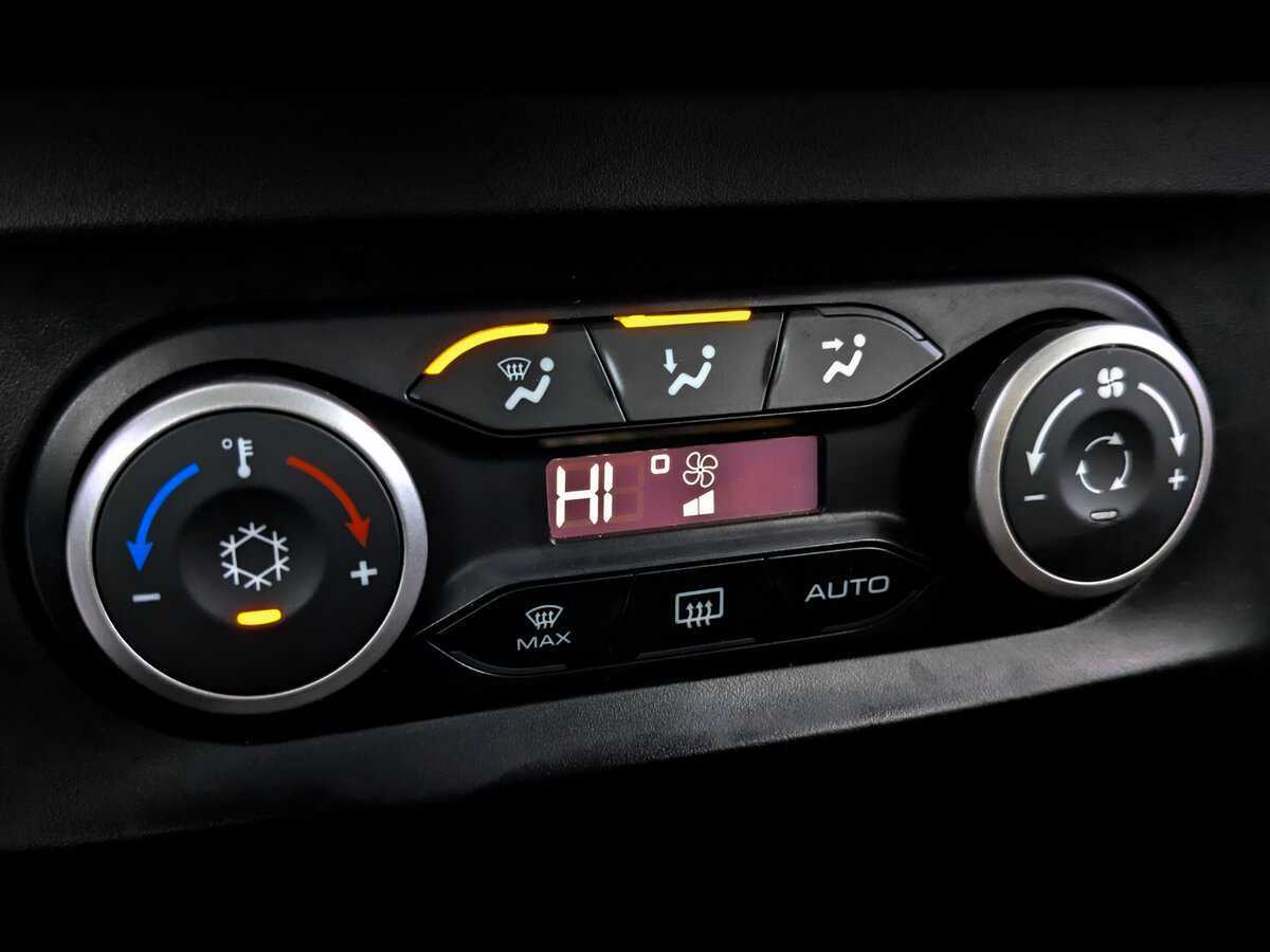 Lada (ВАЗ) XRAY с пробегом — 2017 год. Фото: #24