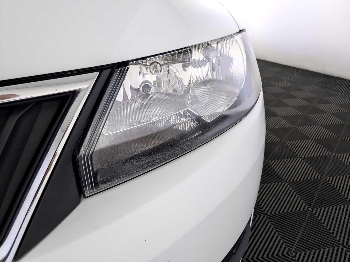 Skoda Rapid с пробегом — 2019 год. Фото: #16