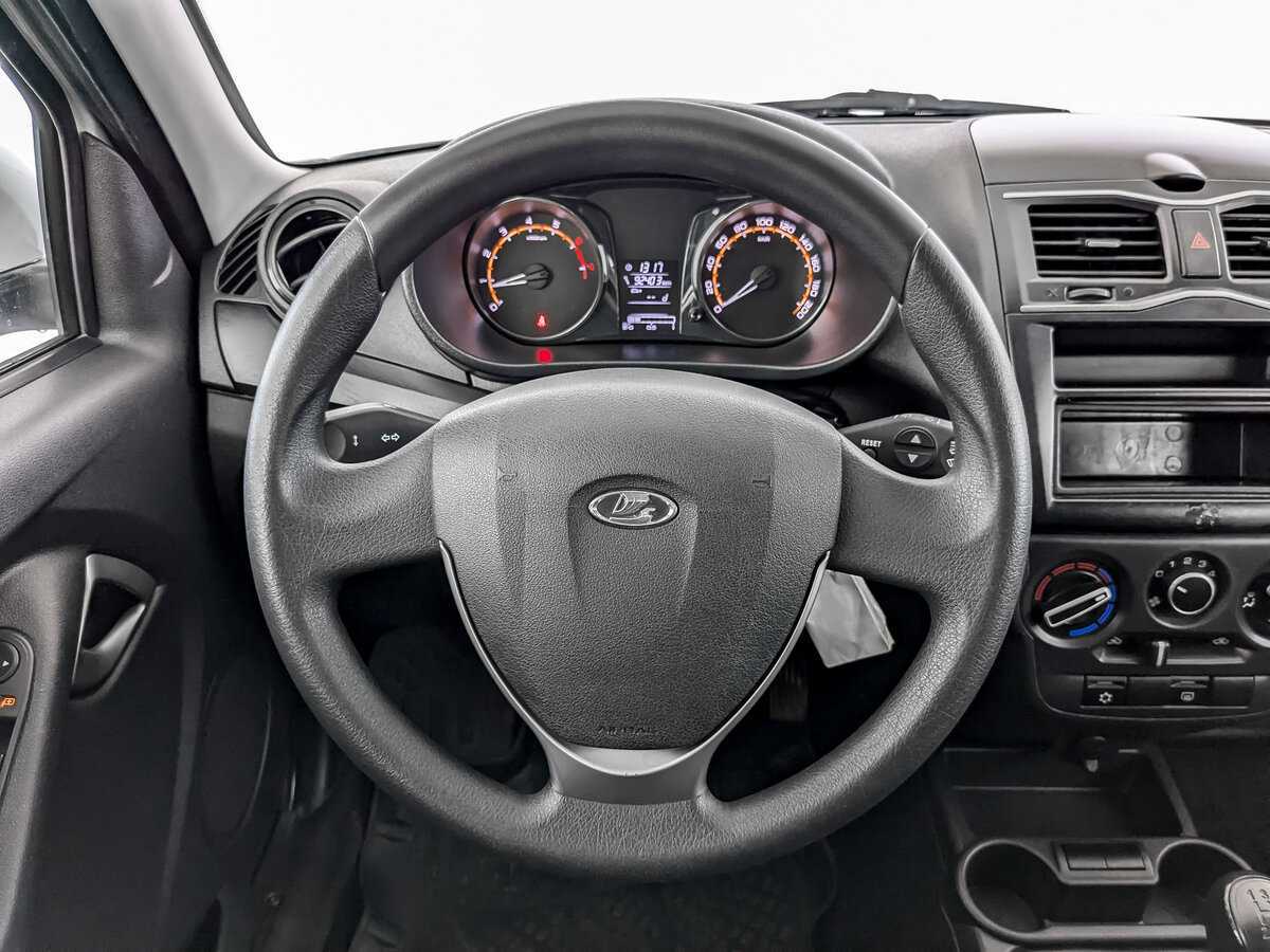 Lada (ВАЗ) Granta с пробегом — 2022 год. Фото: #19