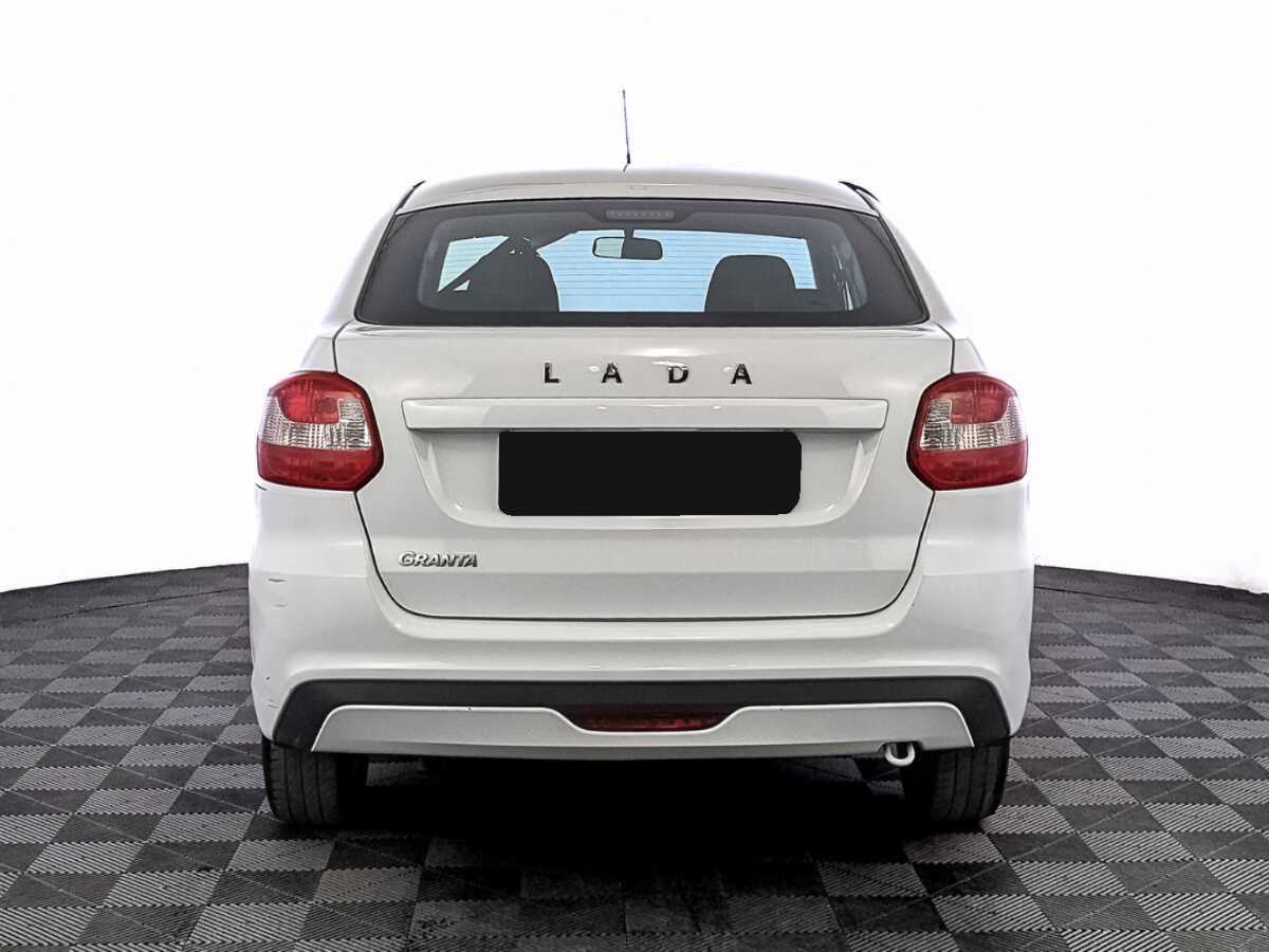Lada (ВАЗ) Granta с пробегом — 2023 год. Фото: #5