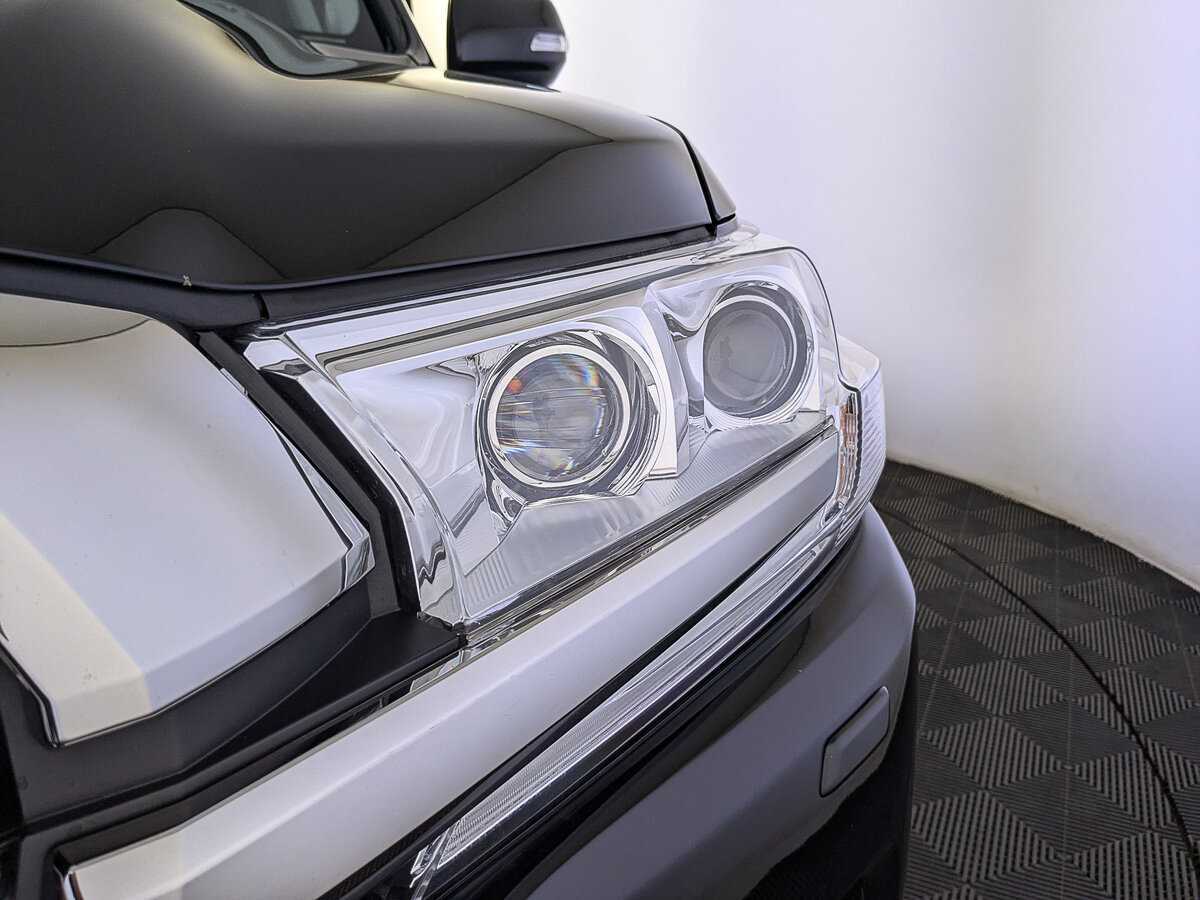 Toyota Land Cruiser с пробегом — 2016 год. Фото: #10