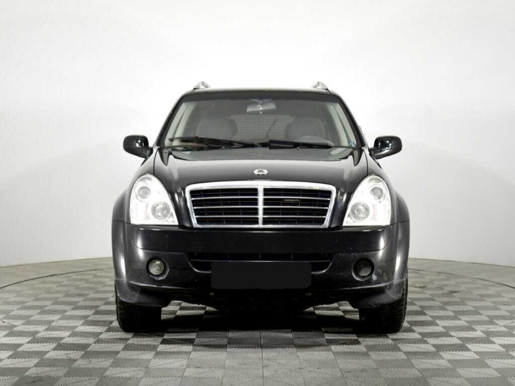 SsangYong Rexton с пробегом — 2011 год. Фото: #1