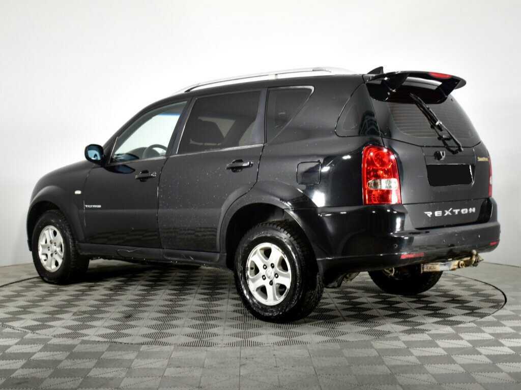 SsangYong Rexton с пробегом — 2011 год. Фото: #6