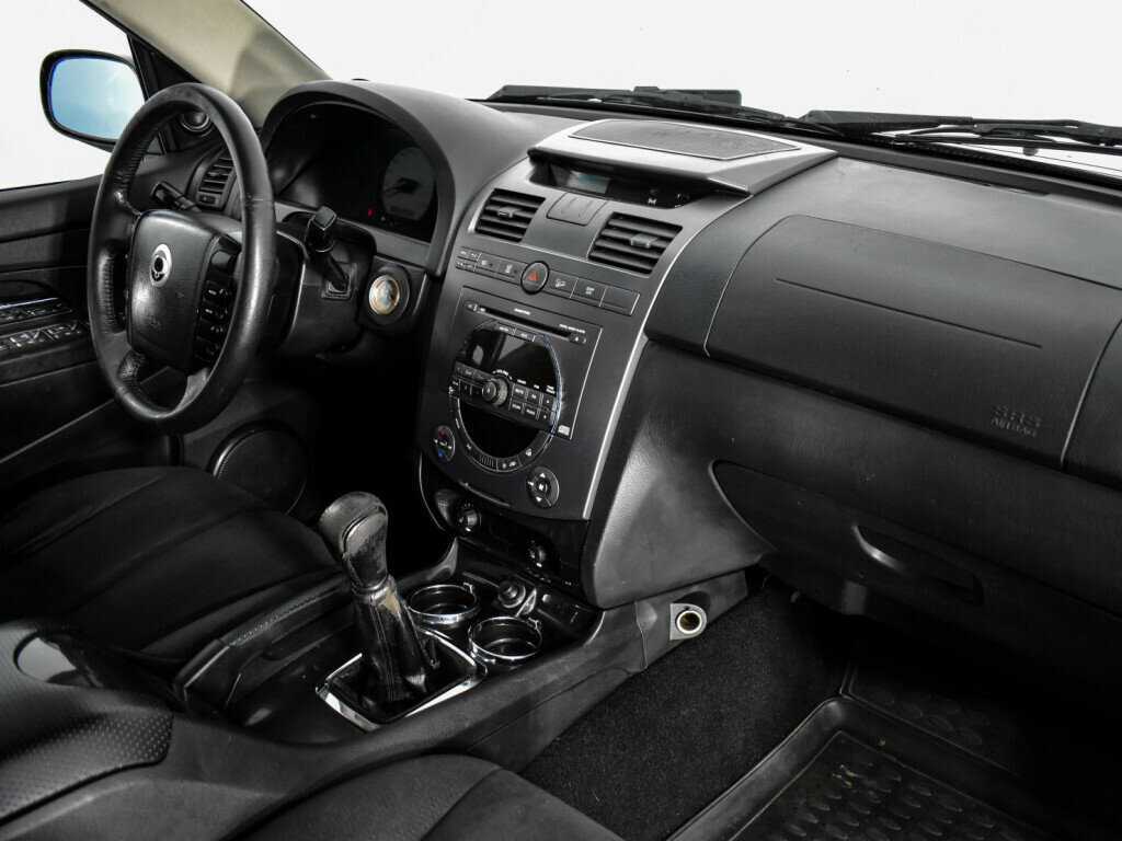 SsangYong Rexton с пробегом — 2011 год. Фото: #10