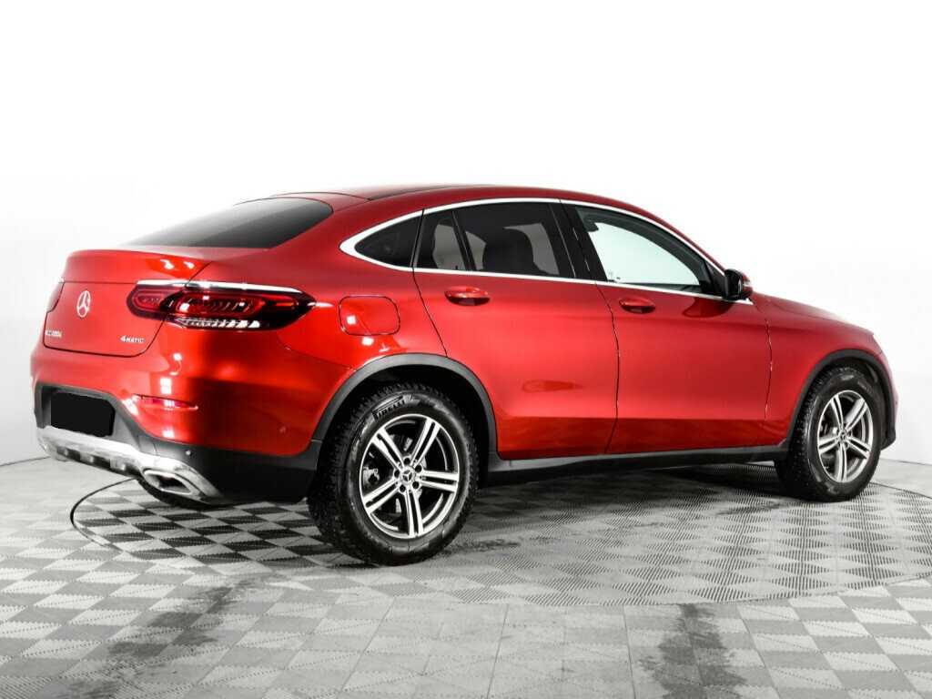 Mercedes-Benz GLC Coupe с пробегом — 2021 год. Фото: #4