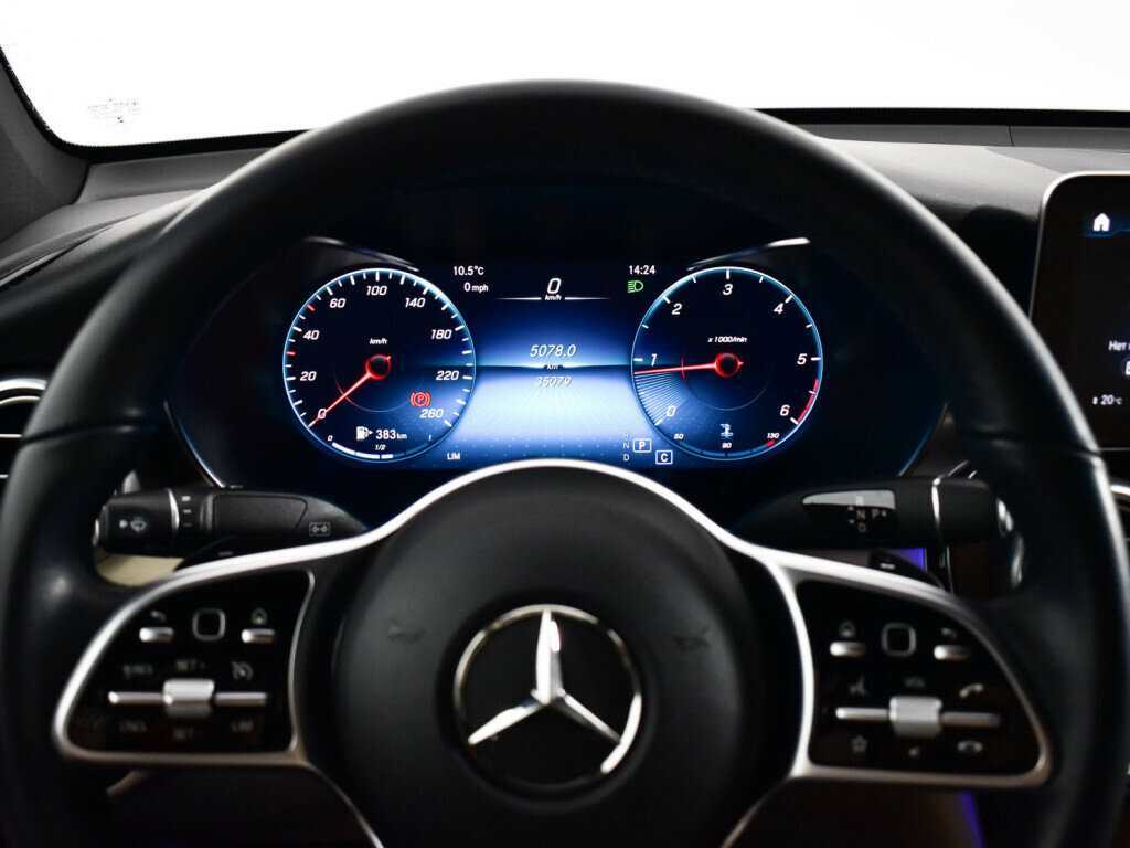 Mercedes-Benz GLC Coupe с пробегом — 2021 год. Фото: #10