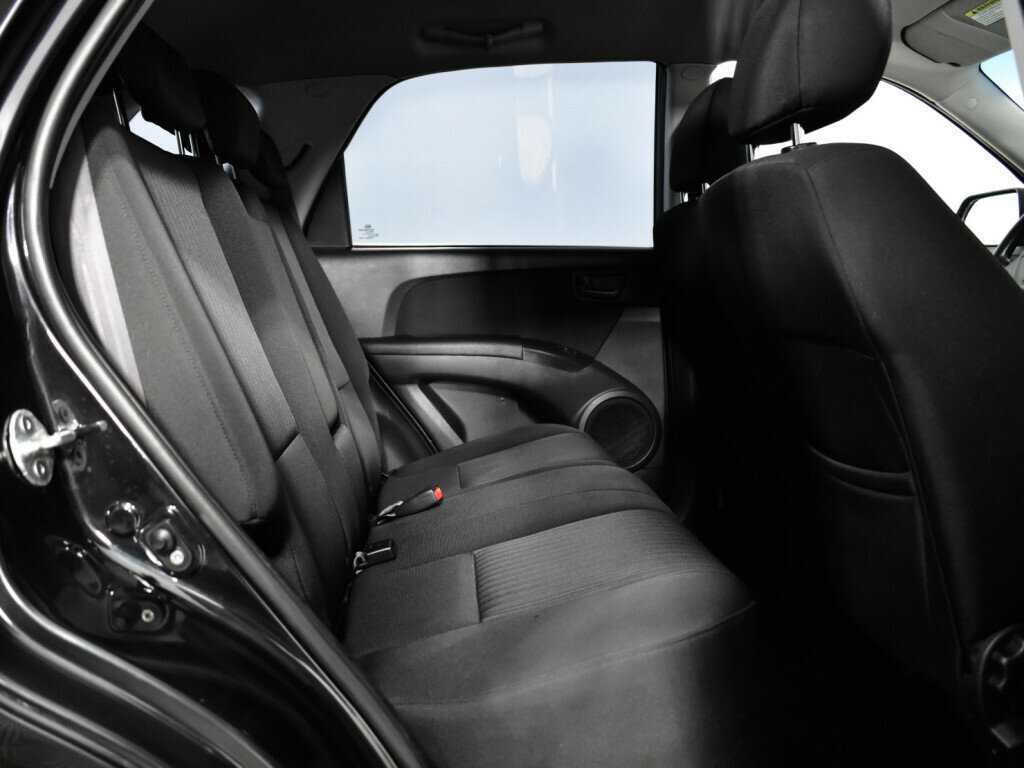 Kia Sportage с пробегом — 2010 год. Фото: #9