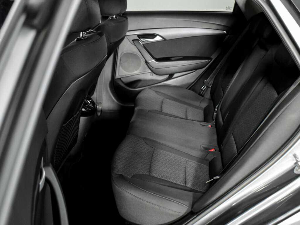 Hyundai i40 с пробегом — 2016 год. Фото: #10