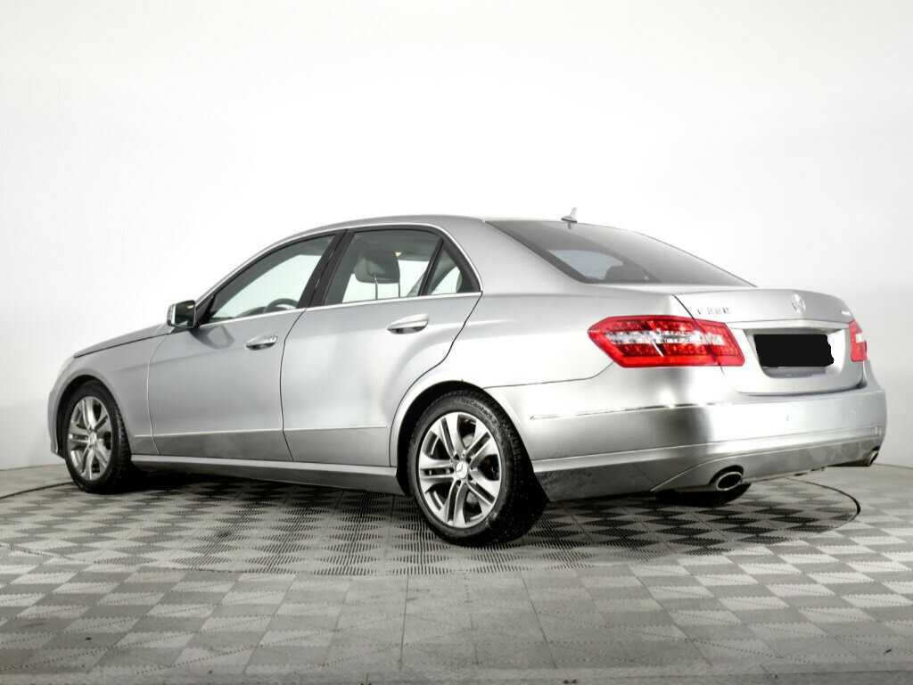 Mercedes-Benz E-Класс с пробегом — 2010 год. Фото: #5