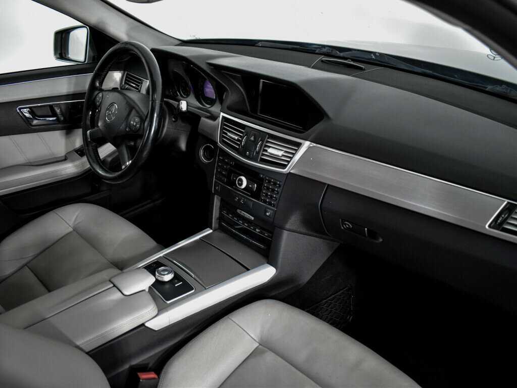 Mercedes-Benz E-Класс с пробегом — 2010 год. Фото: #8