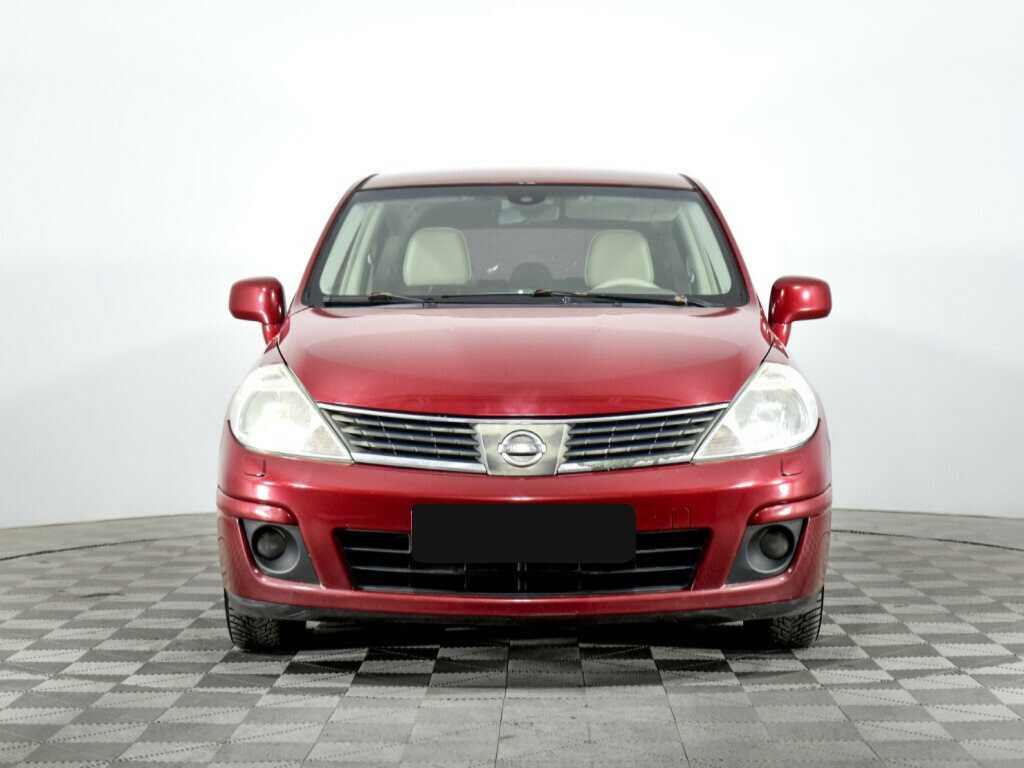 Nissan Tiida с пробегом — 2008 год. Фото: #1