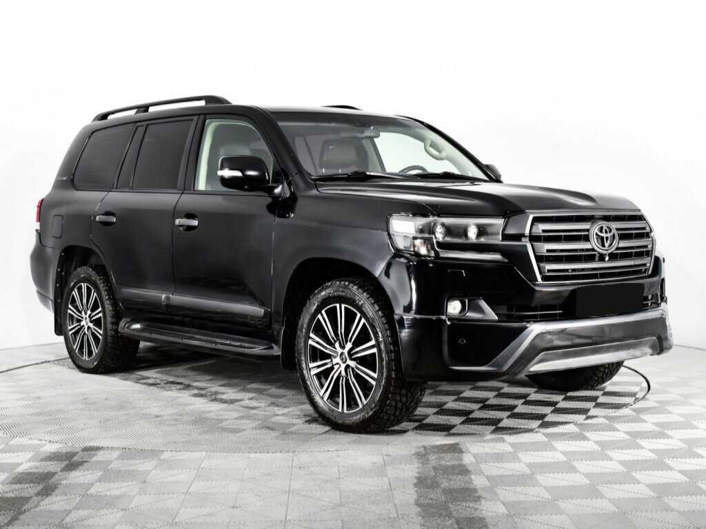 Toyota Land Cruiser с пробегом — 2013 год. Фото: #2
