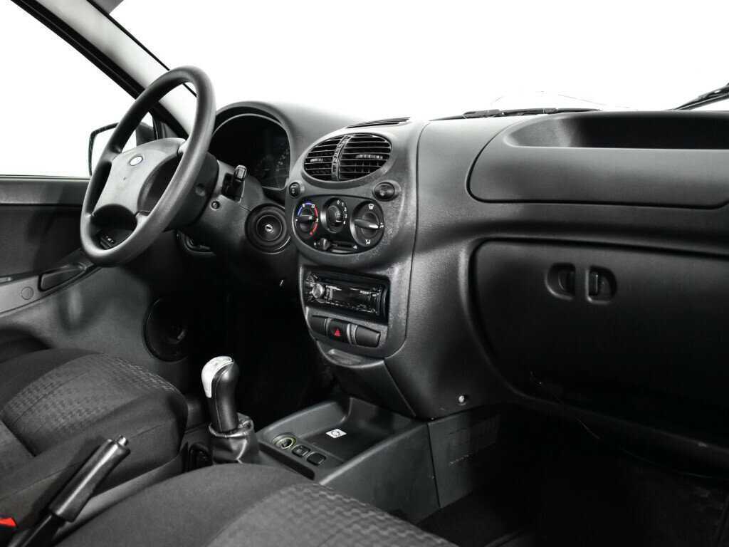 Lada (ВАЗ) Kalina с пробегом — 2013 год. Фото: #8