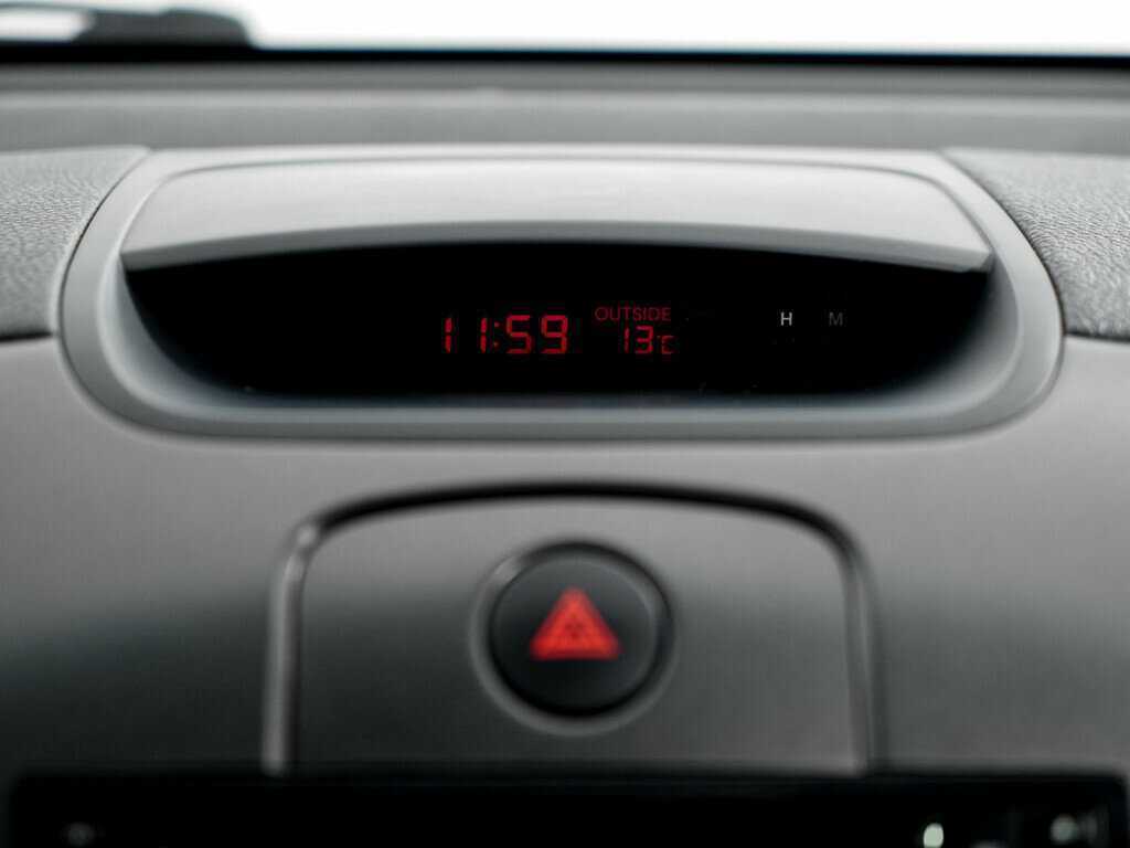 Kia Cerato с пробегом — 2010 год. Фото: #12