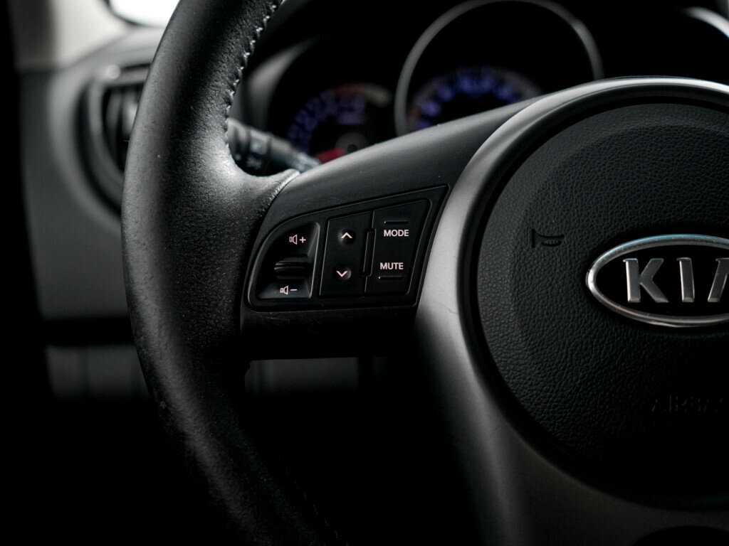 Kia Cerato с пробегом — 2010 год. Фото: #14