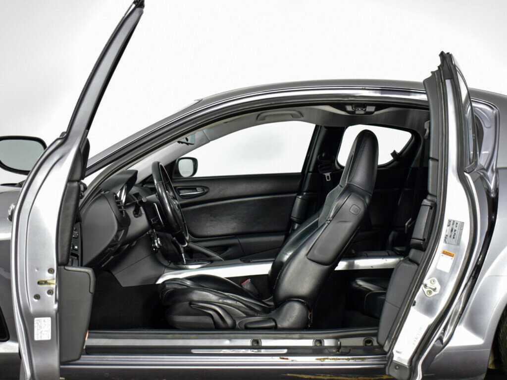 Mazda RX-8 с пробегом — 2004 год. Фото: #10