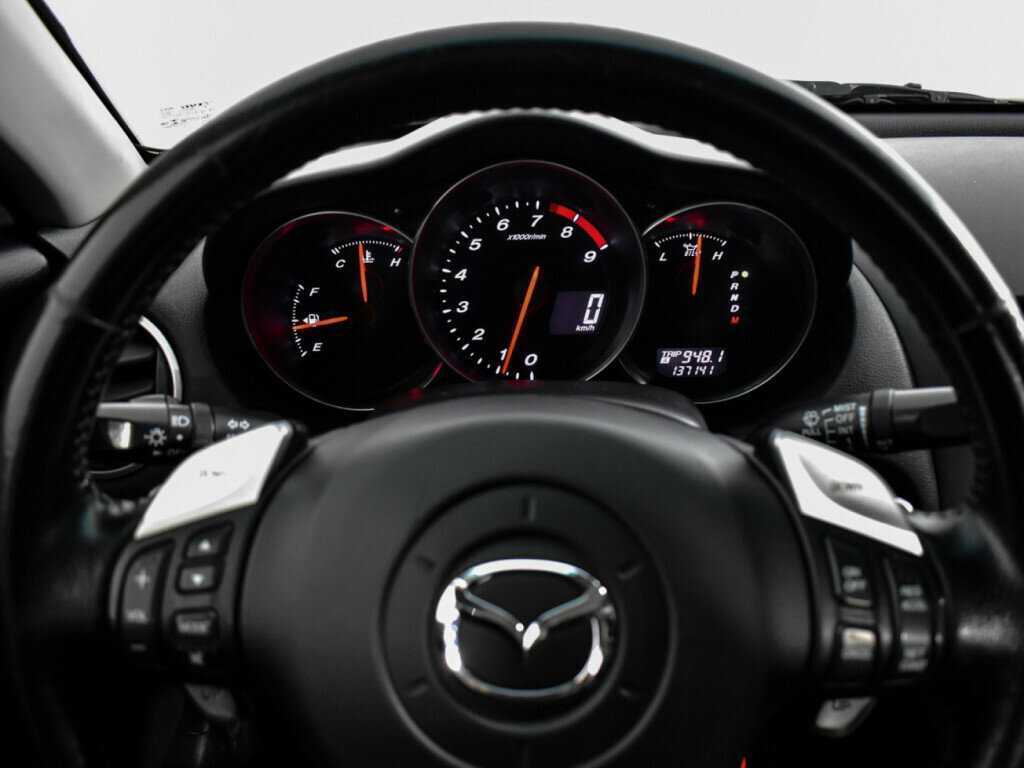 Mazda RX-8 с пробегом — 2004 год. Фото: #17