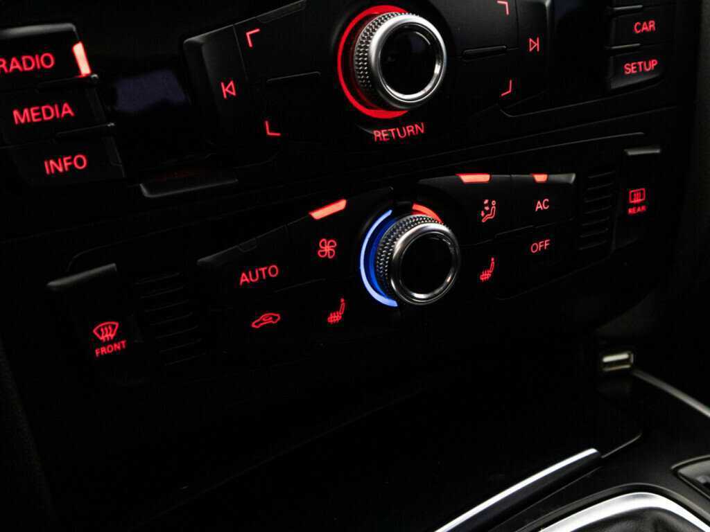 Audi A4 allroad с пробегом — 2013 год. Фото: #16