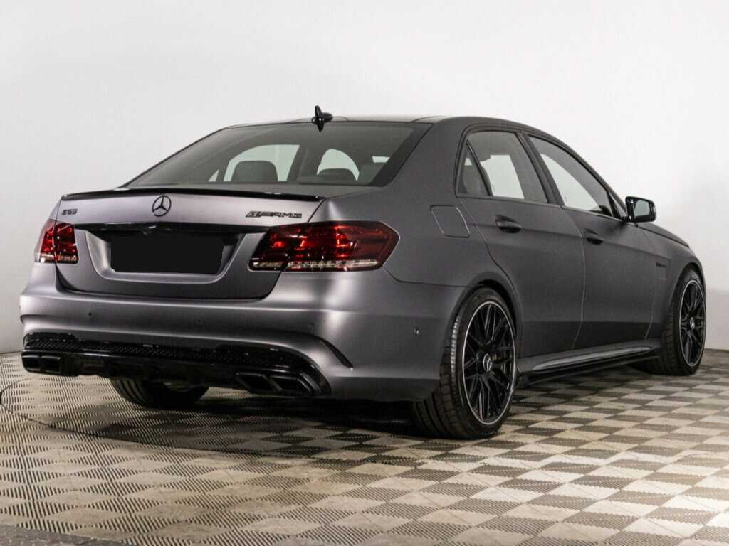 Mercedes-Benz E-Класс AMG с пробегом — 2014 год. Фото: #4