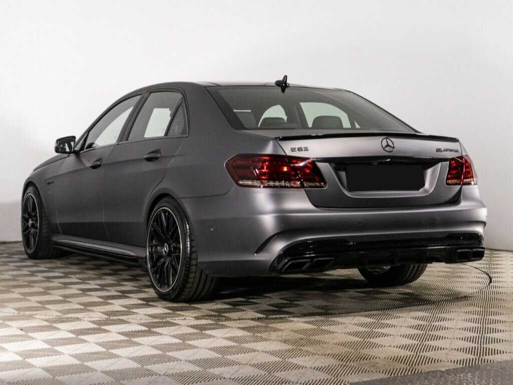 Mercedes-Benz E-Класс AMG с пробегом — 2014 год. Фото: #6