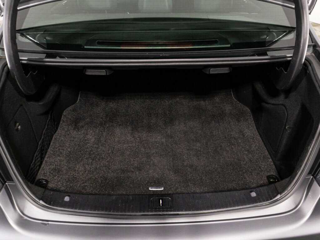 Mercedes-Benz E-Класс AMG с пробегом — 2014 год. Фото: #14