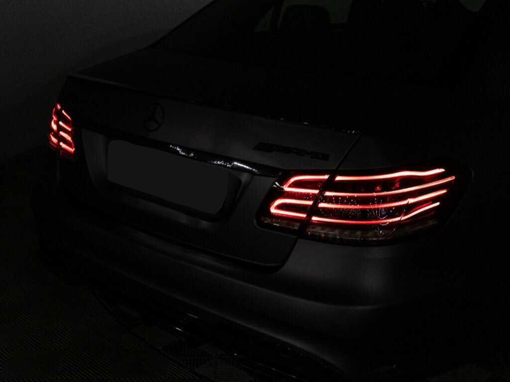 Mercedes-Benz E-Класс AMG с пробегом — 2014 год. Фото: #33