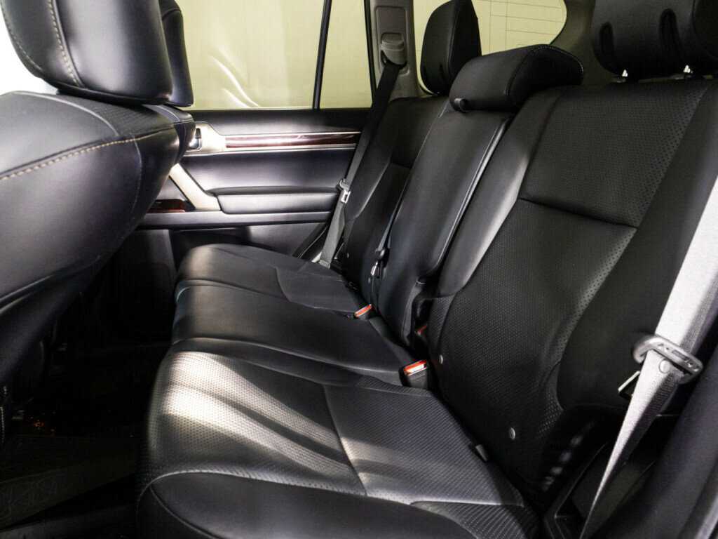 Lexus GX с пробегом — 2017 год. Фото: #9