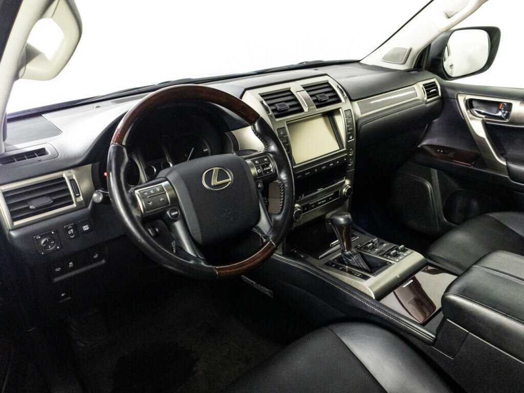 Lexus GX с пробегом — 2017 год. Фото: #10