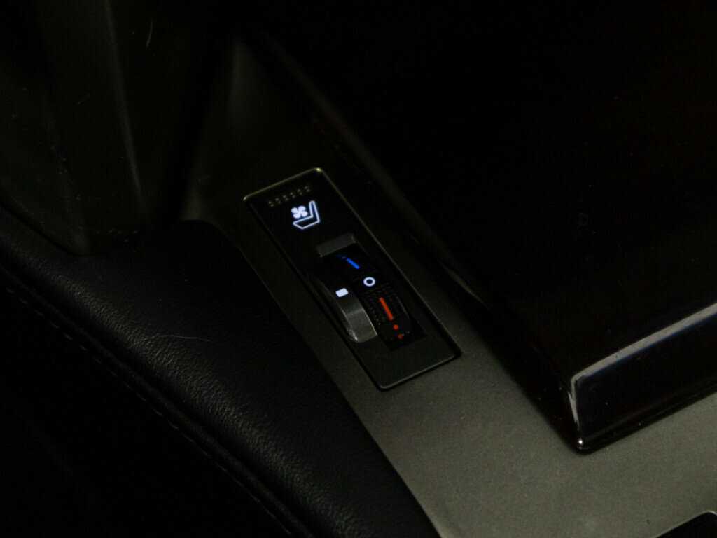 Lexus GX с пробегом — 2017 год. Фото: #19