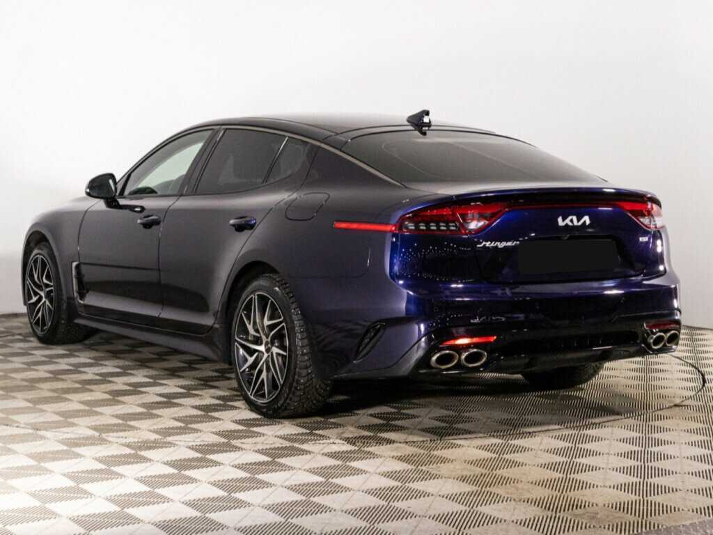 Kia Stinger с пробегом — 2022 год. Фото: #6