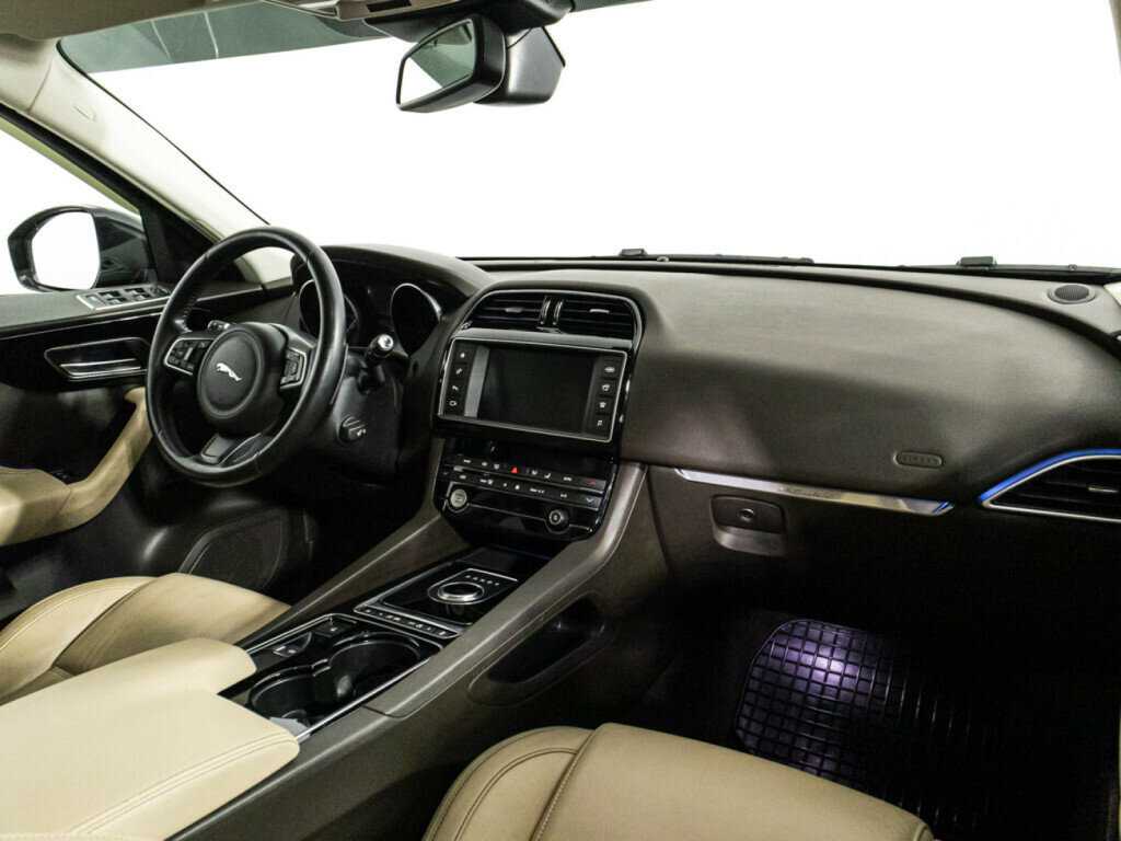 Jaguar F-Pace с пробегом — 2017 год. Фото: #7