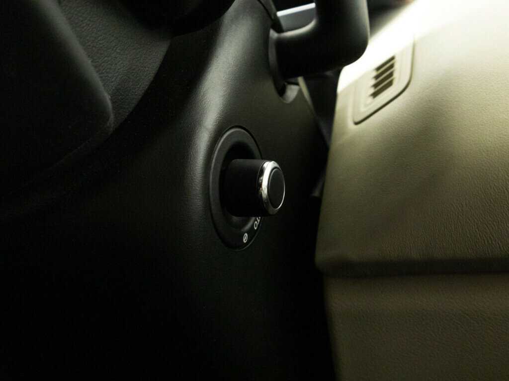 Land Rover Range Rover с пробегом — 2019 год. Фото: #20